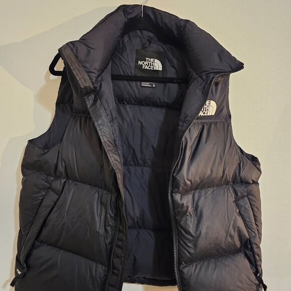 Men’s The North Face Vest - Picture 2 of 7